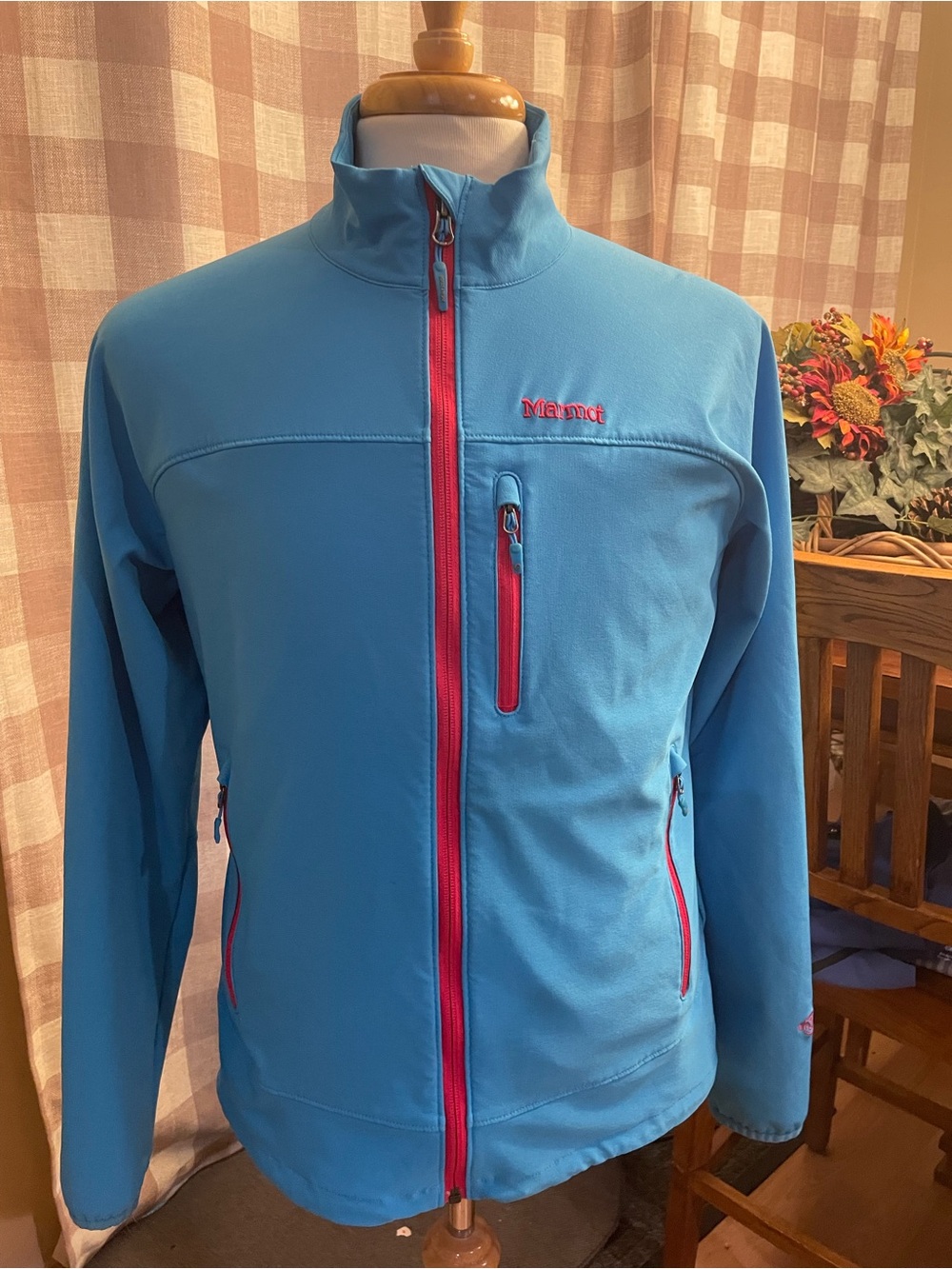 Marmot Blue Softshell Jacket with Pink Accents